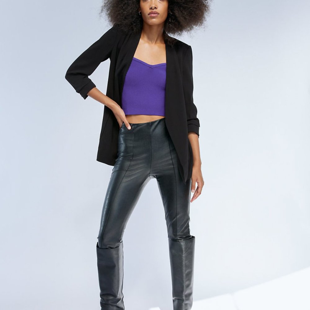 NWT Aritzia Babaton Power Blazer Black 00